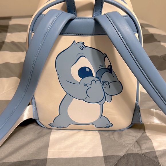 Disney white Stitch, loungefly backpack - Picture 2 of 4